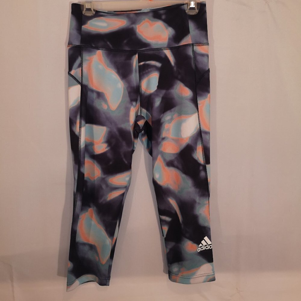 Adidas Aeroready Ladies Size Medium Multi Colored Capri Length Leggings
